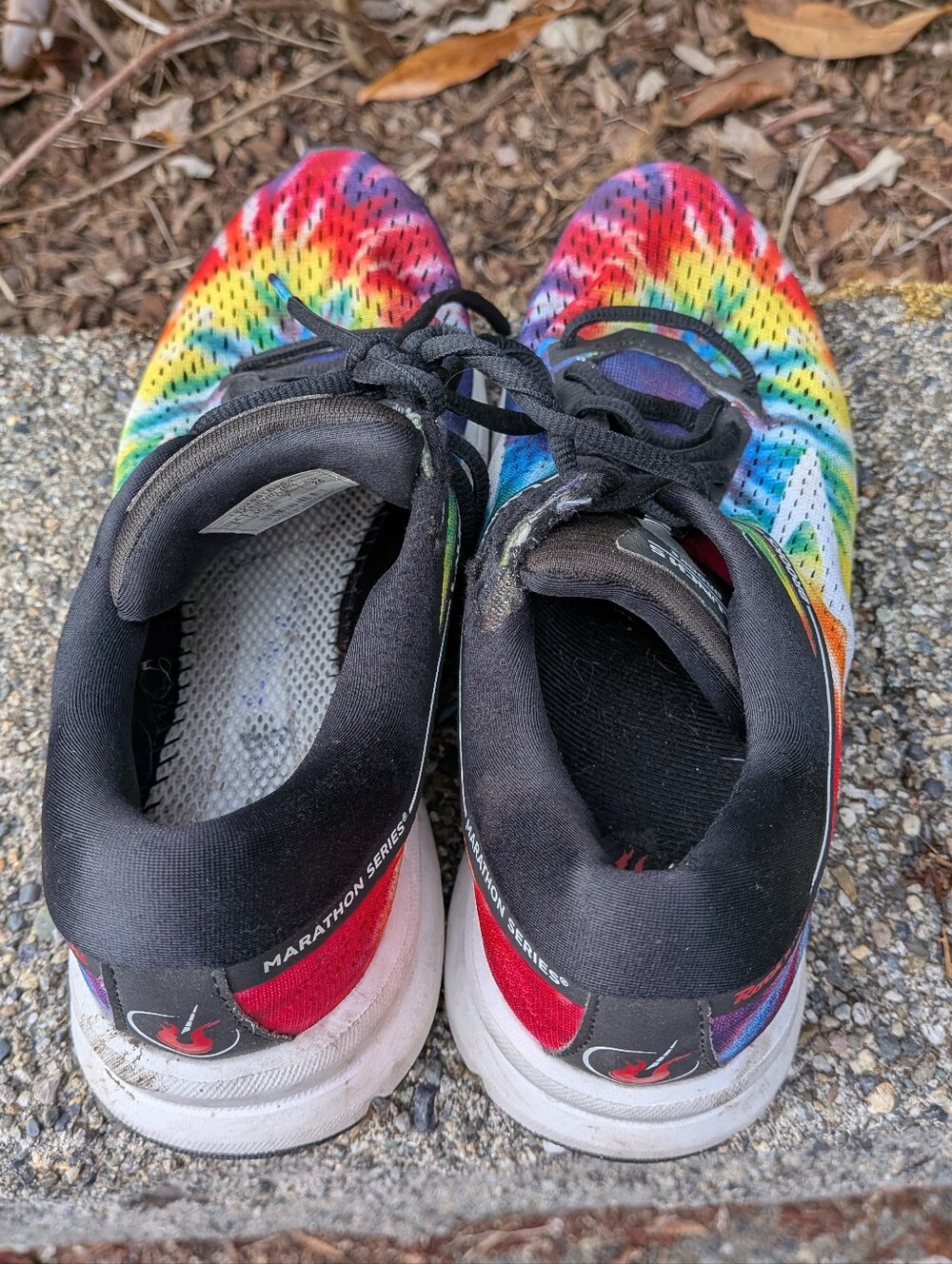 Brooks Launch 5 Tie Dye Rock ‘n’ Roll Marathon Running Shoes Size 9 Flaws